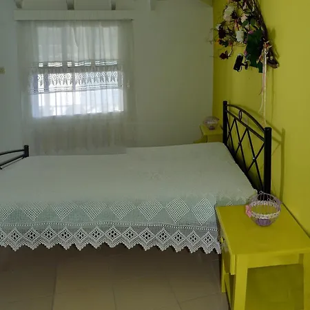 Studios Soula Alonnisos Town Room photo