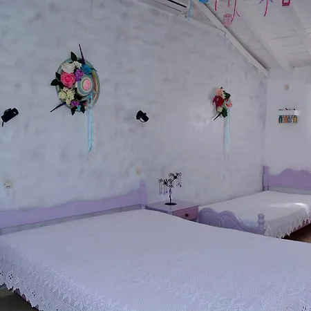 Studios Soula Alonnisos Town Room photo